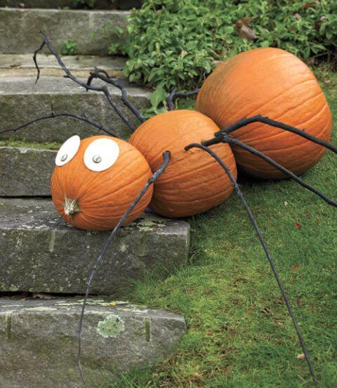 10 gợi ý trang trí tiệc Halloween độc đáo từ bí đỏ 43 trang tri tiec halloween