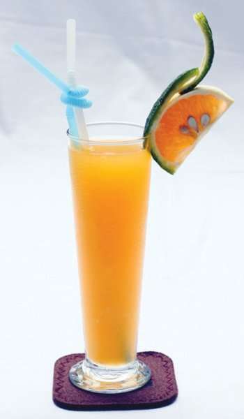 10-loai-nuoc-ep-trai-cay-ngon-mieng-tri-bach-benh
