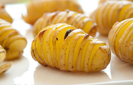 10 loại thực phẩm lý tưởng để cải thiện giấc ngủ ngày hè nóng nực 39 khoai-tay
