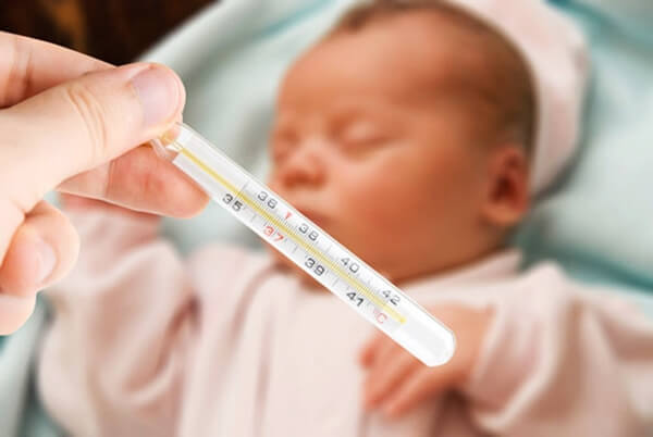 14 triệu chứng nguy hiểm ở trẻ cha mẹ không nên xem nhẹ 10