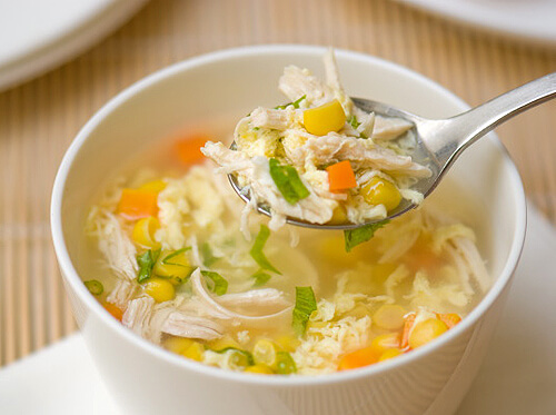 Súp gà món ăn chữa cảm lạnh