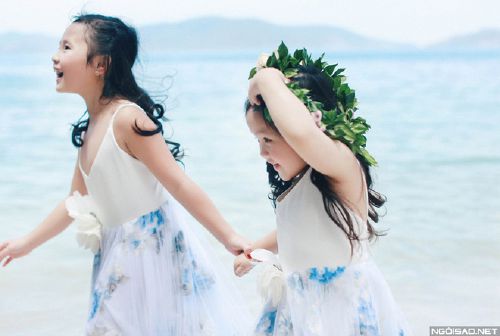 2 phù dâu nhí đẹp như thiên thần 15