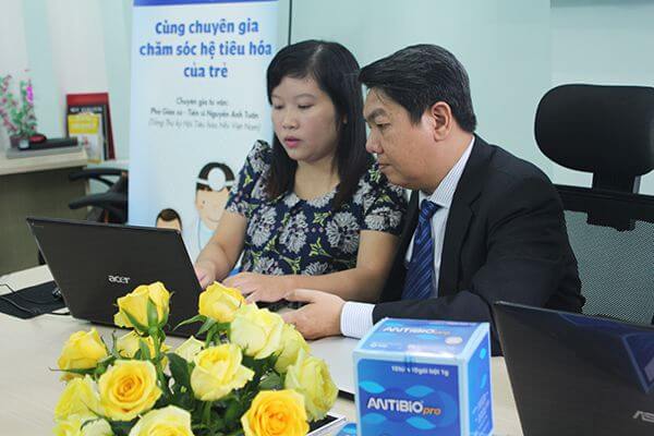 20 độc giả may mắn nhận quà "Cùng chuyên gia chăm sóc hệ tiêu hóa của trẻ" 12