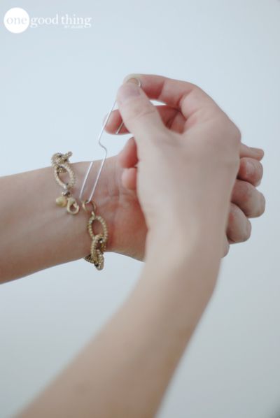 23 công dụng từ chiếc kẹp giấy 01