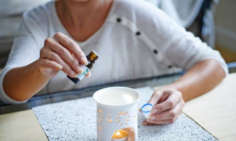 4 loại tinh dầu tốt cho người thường xuyên bị dị ứng 37 4 loại tinh dầu tốt cho người thường xuyên bị dị ứng 9