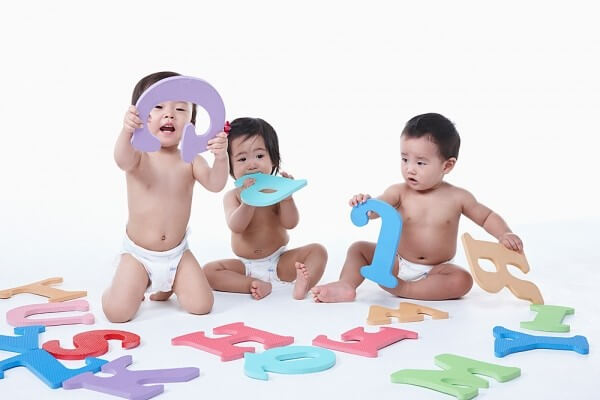 5 chiêu giúp bé phát triển tốt ngôn ngữ 36 5-chieu-giup-tre-phat-trien-tot-ngon-ngu