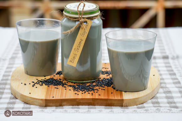 5 món sữa dinh dưỡng từ các loại hạt cho bé yêu 40 đậu nành mè đen