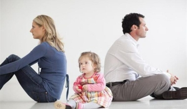 5 sai lầm sau ly hôn cha mẹ cần tránh kẻo ảnh hưởng đến con 12