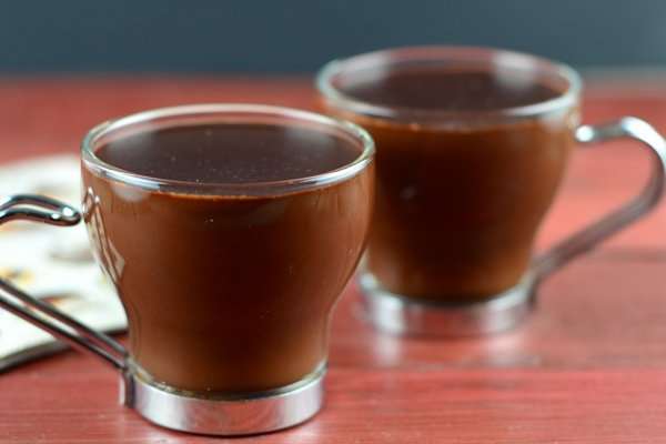 5-tac-dung-tuyet-voi-cua-socola-nong