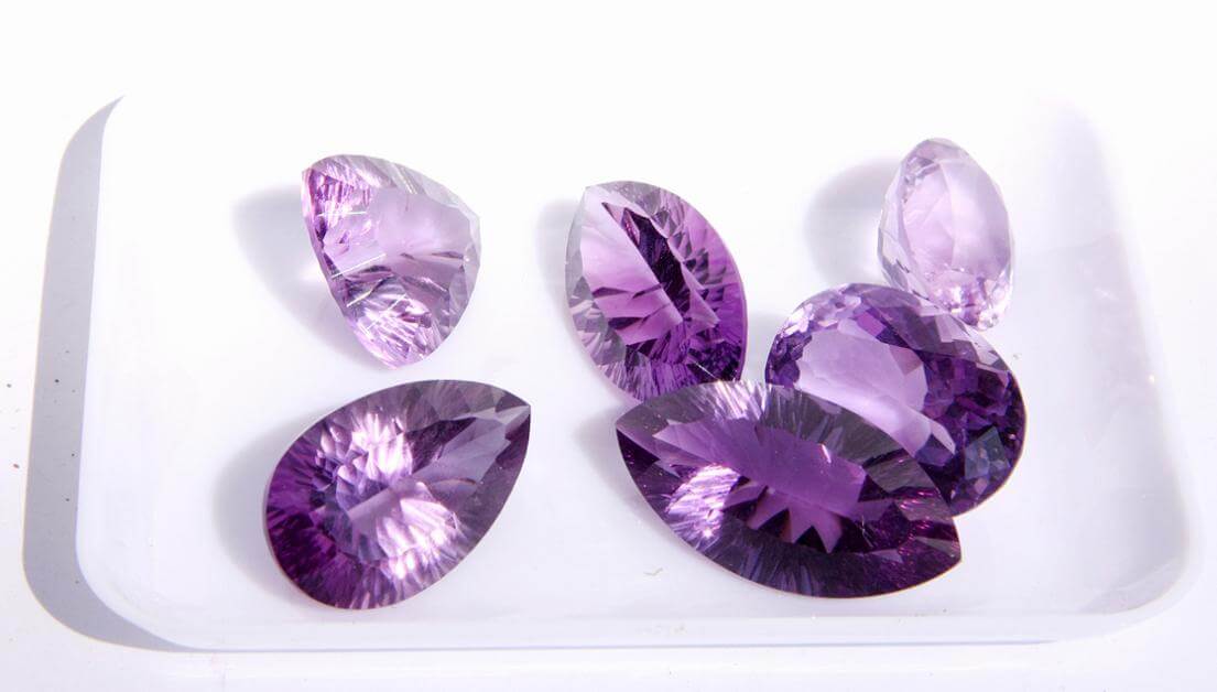 6 vật phẩm phong thủy giúp hôn nhân viên mãn 36 thach-anh