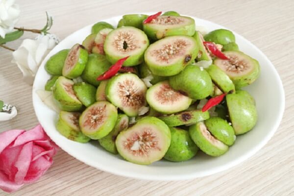 7 công thức biến tấu món ăn làm tăng ham muốn “yêu” 36 Thêm sung vào ly sinh tố trái cây