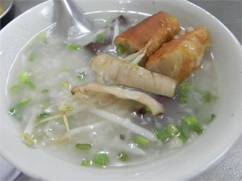 7 món cháo dân gian chữa trẻ ra mồ hôi trộm 36