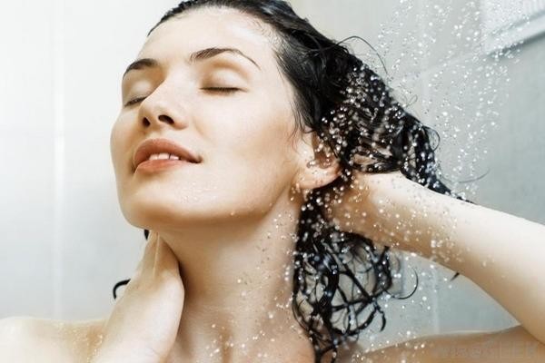 7 nguyên nhân hàng đầu gây rụng tóc khi mang thai và cách khắc phục 41 7 nguyên nhân hàng đầu gây rụng tóc khi mang thai và cách khắc phục 13