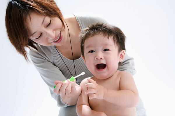 7 nguyên tắc quan trọng mẹ không được bỏ qua khi chăm sóc răng sữa cho bé yêu 7