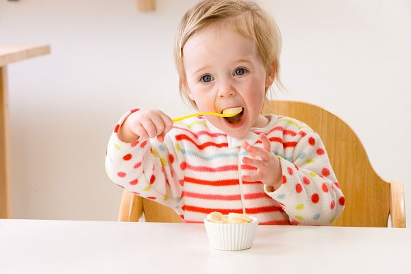7 nguyên tắc quan trọng mẹ không được bỏ qua khi chăm sóc răng sữa cho bé yêu 8