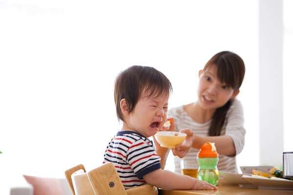 8 cách hữu hiệu giúp con hết biếng ăn 6