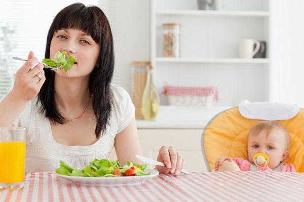 9 điều những người lần đầu tiên nuôi con bằng sữa mẹ nhất thiết phải biết 9
