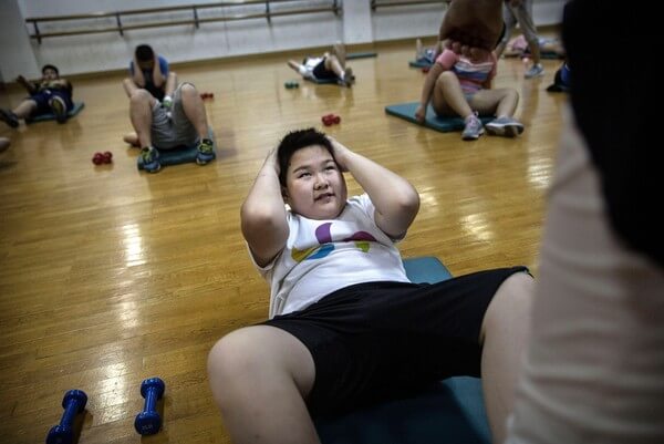 &Aacute;m ảnh sự thật đằng sau trại giảm b&eacute;o cho trẻ 
