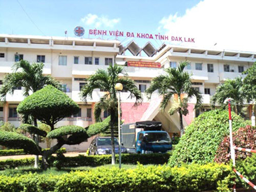 Bà đỡ cắt dây rốn bằng dao lam, bé sơ sinh nguy kịch 33 bệnh viện đa khao Dak Lak