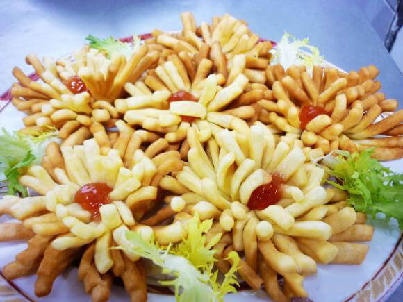 Bánh bột chiên hình bông cúc món ăn nhẹ giòn tan cho cả nhà 45 Bánh bột chiên hình bông cúc món ăn nhẹ giòn tan cho cả nhà 17