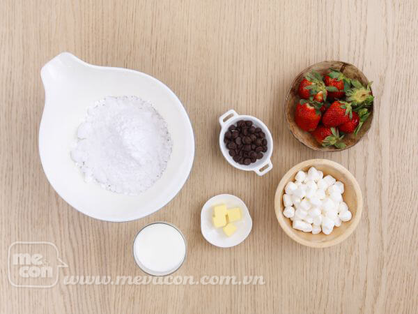 Bánh cupcake hình ông già Noel ngộ nghĩnh 48 Bánh cupcake hình ông già Noel ngộ nghĩnh 20