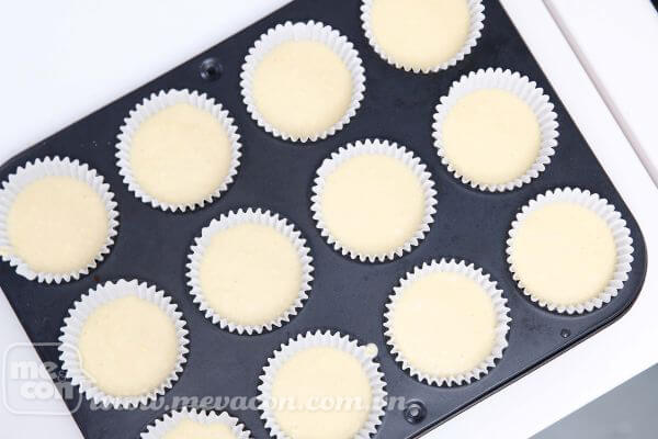Bánh cupcake hình ông già Noel ngộ nghĩnh 54 Bánh cupcake hình ông già Noel ngộ nghĩnh 26