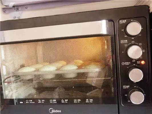 Bánh muffin sữa chua nhâm nhi ngày se lạnh 65 Bánh muffin sữa chua nhâm nhi ngày se lạnh 37