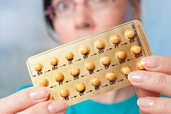 "Bật mí" những điều ít biết ngoài công dụng ngừa thai của thuốc tránh thai 34 "Bật mí" những điều ít biết ngoài công dụng ngừa thai của thuốc tránh thai 6