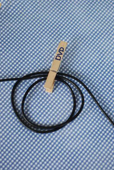 Bất ngờ với công dụng của chiếc kẹp gỗ 56 những công dụng của chiếc kẹp gỗ