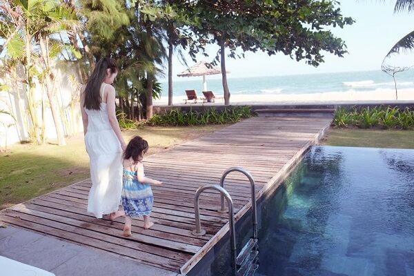Bé Alfie Túc Mạch - con trai Elly Trần bụ bẫm đáng yêu trong thời kỳ mọc răng 50 Bé Alfie Túc Mạch - con trai Elly Trần bụ bẫm đáng yêu trong thời kỳ mọc răng 22