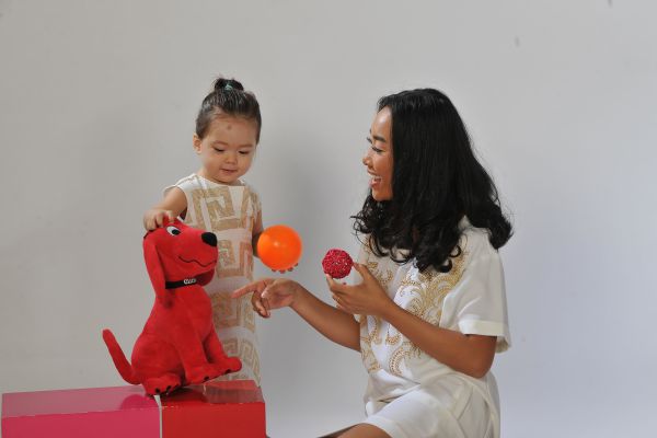 Bé Sol bụ bẵm đáng yêu, tinh nghịch bên mẹ Đoan Trang 16