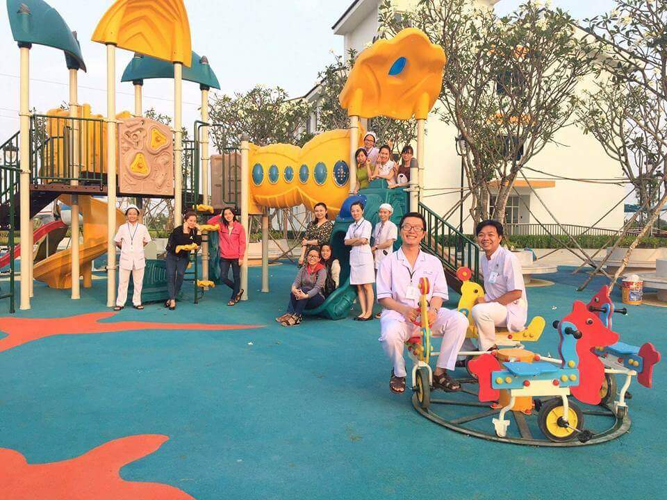 Bệnh viện Nhi đồng Thành phố xinh xắn như trường mầm non 64 Bệnh viện Nhi đồng Thành phố xinh xắn như trường mầm non 36