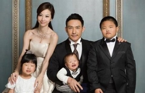 Bi hài chuyện phụ nữ "lạm dụng dao kéo" để giữ chồng 35 bi-hai-chuyen-phu-nu-lam-dung-dao-keo-de-giu-chong