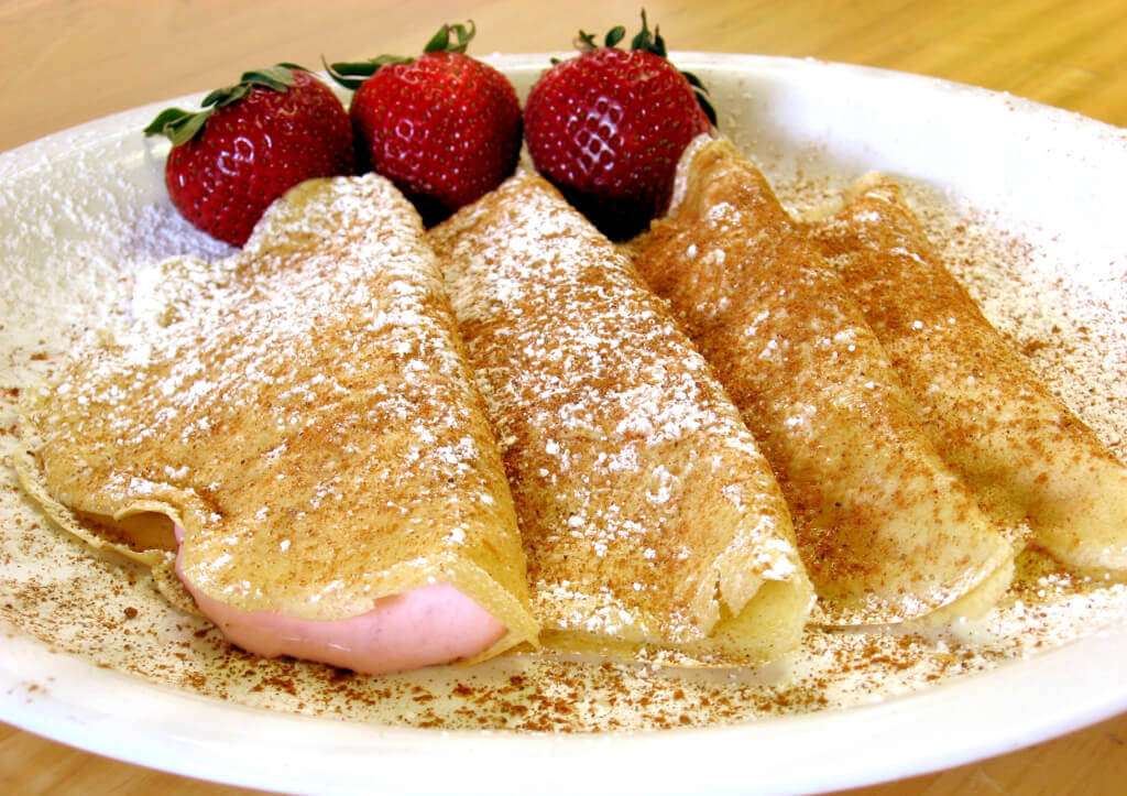Bí quyết làm bánh Crepe kem dâu ngon 37 bánh crepe