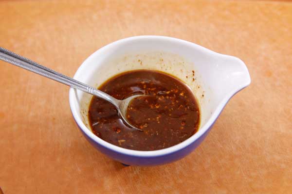 Bí quyết làm món gà luộc rút xương sốt mè Tứ Xuyên thơm ngon tại nhà 55 Bí quyết làm món gà luộc rút xương sốt mè Tứ Xuyên thơm ngon tại nhà 27