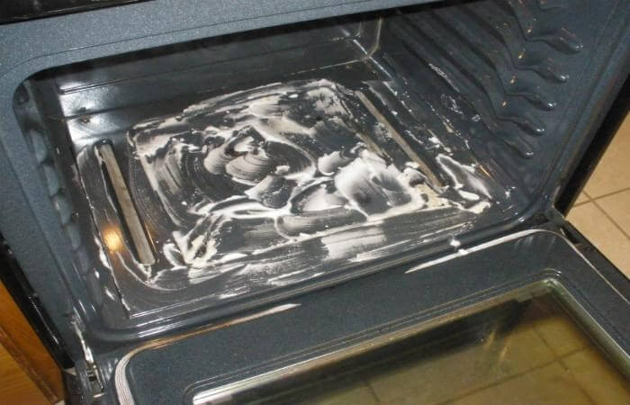 Bí quyết vệ sinh lò nướng vừa nhanh, vừa hiệu quả 35 Bí quyết vệ sinh lò nướng vừa nhanh, vừa hiệu quả 7