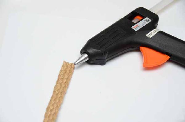 Biến dây thừng, dây đai thành lọ cắm bút trong nháy mắt 25