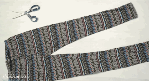 Biến tấu quần legging thành áo thun điệu đà chỉ trong "1 nốt nhạc" 38 Biến tấu quần legging thành áo thun điệu đà chỉ trong "1 nốt nhạc" 10