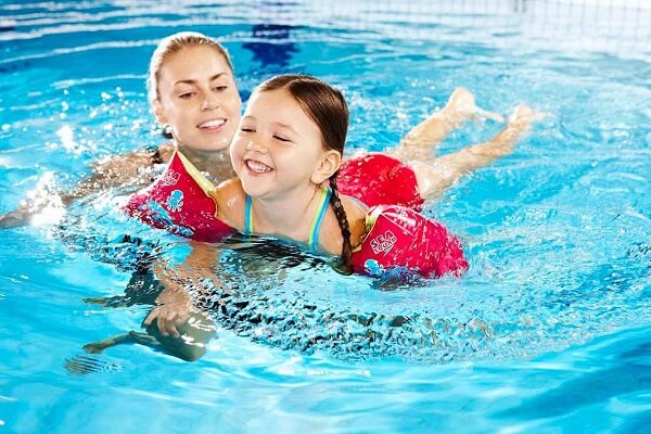 Biết những mẹo này, bé không bao giờ bị hạn chế chiều cao 10