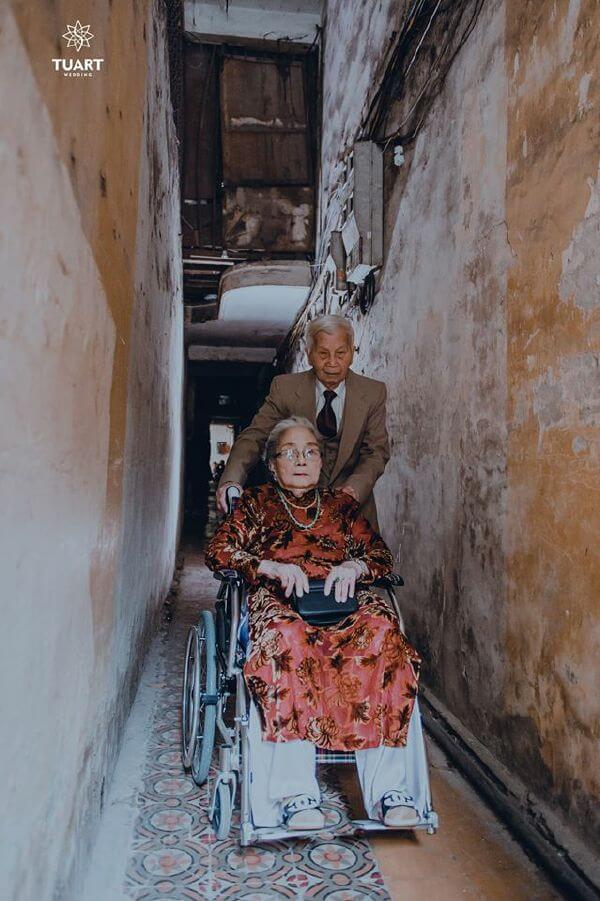 Bộ ảnh tình yêu của ông bà U90 khiến ngàn người cảm động 57 Bộ ảnh tình yêu của ông bà U90 khiến ngàn người cảm động 29