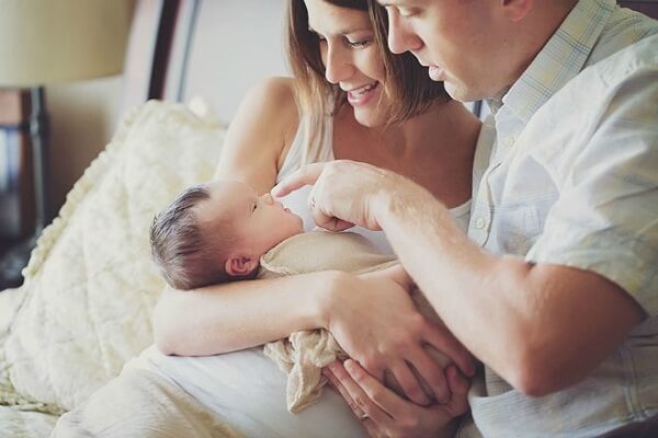 Bố mẹ vĩnh biệt con gái nhỏ bằng bộ ảnh yêu thương 5