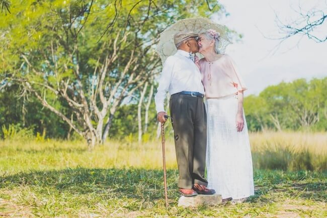 Bỏ nhà theo trai và tình yêu vĩnh cửu của cặp vợ chồng già 43 Bỏ nhà theo trai và tình yêu vĩnh cửu của cặp vợ chồng già 4