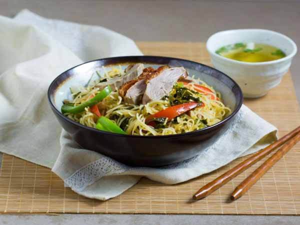 Bữa sáng nhanh gọn đủ chất với bún gạo xào cải chua 55 bua-sang-nhanh-gon-du-chat-voi-bun-gao-xao-cai-chua