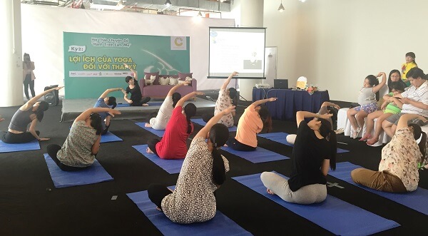 Buổi trải nghiệm Yoga đầy hứng khởi cho mẹ bầu tại Crescent Mall 41 Buổi trải nghiệm Yoga đầy hứng khởi cho mẹ bầu tại Crescent Mall 13