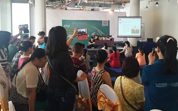 Buổi trải nghiệm Yoga đầy hứng khởi cho mẹ bầu tại Crescent Mall 42 Buổi trải nghiệm Yoga đầy hứng khởi cho mẹ bầu tại Crescent Mall 14