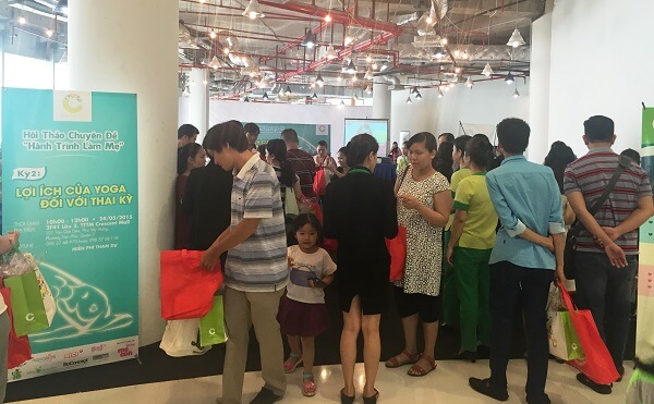 Buổi trải nghiệm Yoga đầy hứng khởi cho mẹ bầu tại Crescent Mall 43 Buổi trải nghiệm Yoga đầy hứng khởi cho mẹ bầu tại Crescent Mall 15