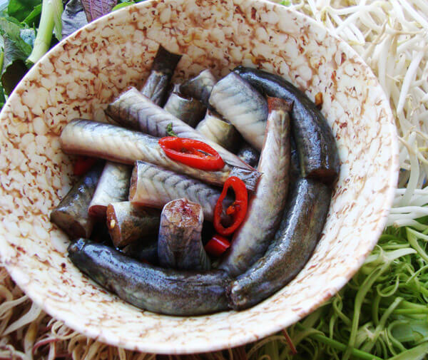 Cá kèo kho rau răm cho ngày mưa ngon cơm 36 uop-gia