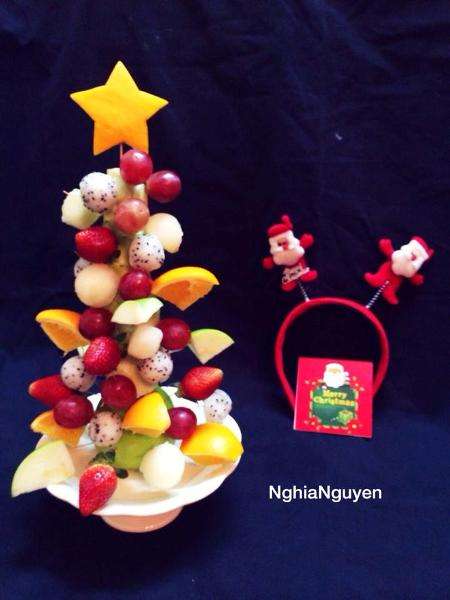 Các bà nội trợ làm bánh Noel "sang hơn khách sạn 5 sao" 58 cac-ba-noi-tro-lam-banh-noel-sang-hon-khach-san-5-sao