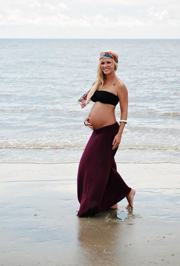 Cách chọn bikini cho bầu đẹp quyến rũ khi đi biển 113 Cách chọn bikini cho bầu đẹp quyến rũ khi đi biển 76