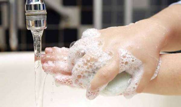 Cách đơn giản xử lý, chăm sóc vết thương tại nhà 35 cach-don-gian-xu-ly-cham-soc-vet-thuong-tai-nha